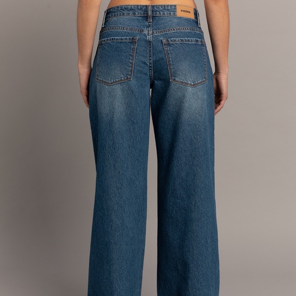 RSQ  Wide leg Jeans RSQ Button Fly Cuffed Tillys 100% Cotton Denim sz 28 - Picture 3 of 10